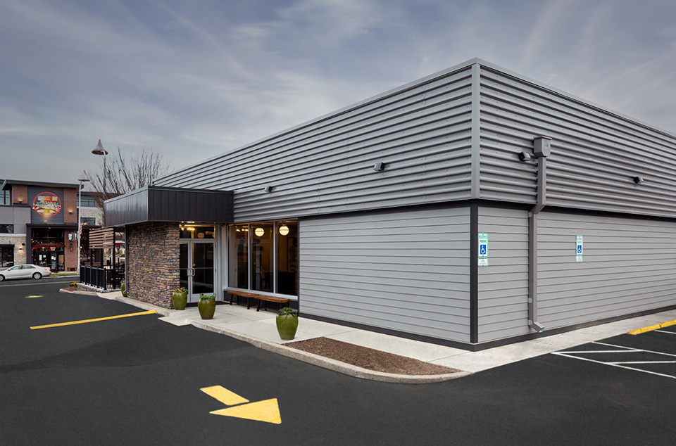 Chocolate Avenue Grill – Rear